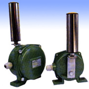 自動(dòng)復(fù)位WSP-K330-PA防塵兩級(jí)跑偏開(kāi)關(guān)KBW-220P防爆兩級(jí)跑偏開(kāi)關(guān)